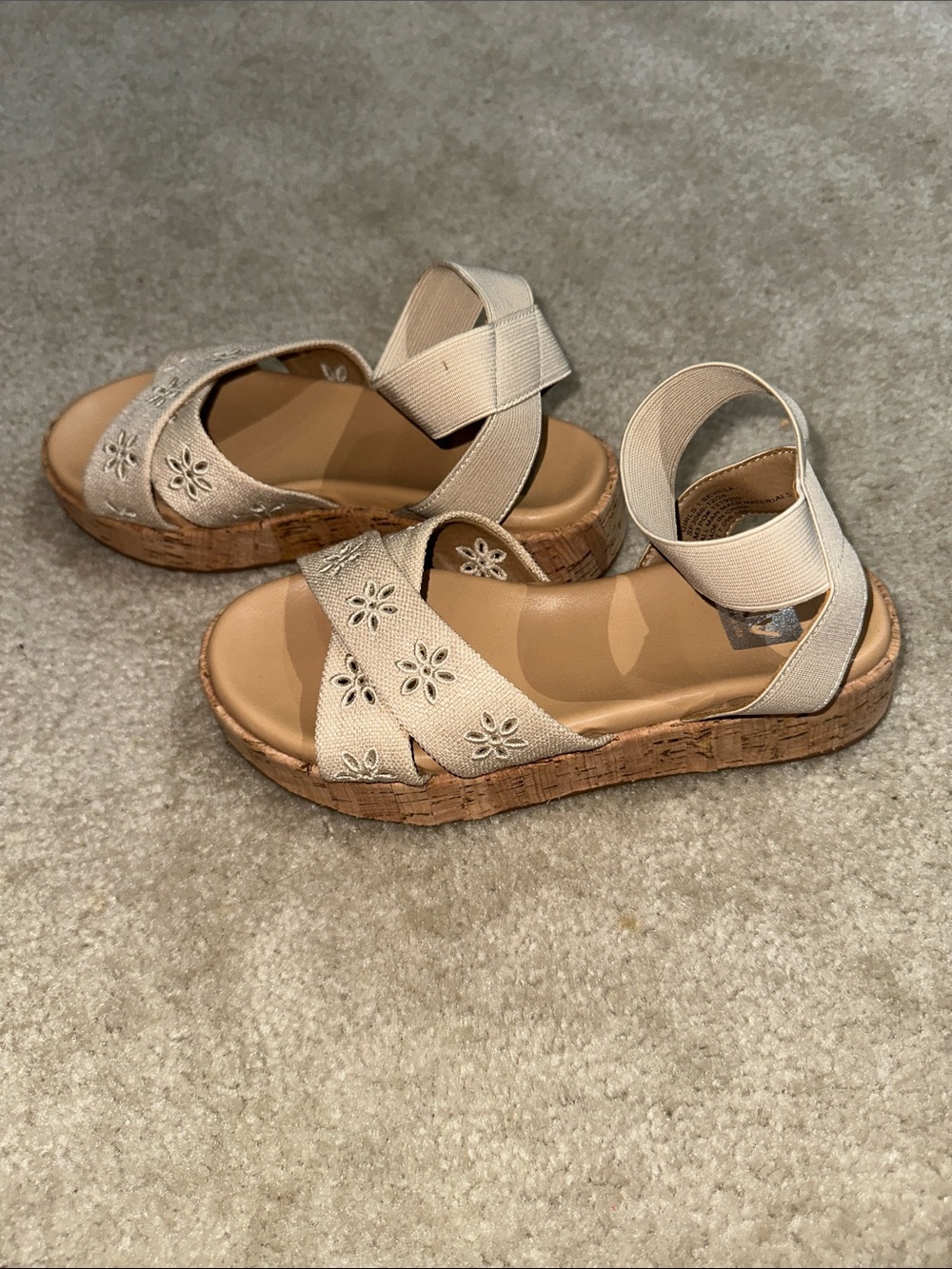 Dolce Vita Neutral Beige Floral Cork-Style Platform Sandals